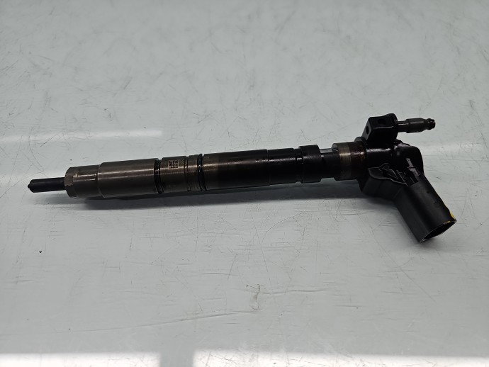 Injector Volkswagen Passat B6 (3C2) [Fabr 2005-2010] 03L130277 2.0 TDI CBB 125KW / 170CP