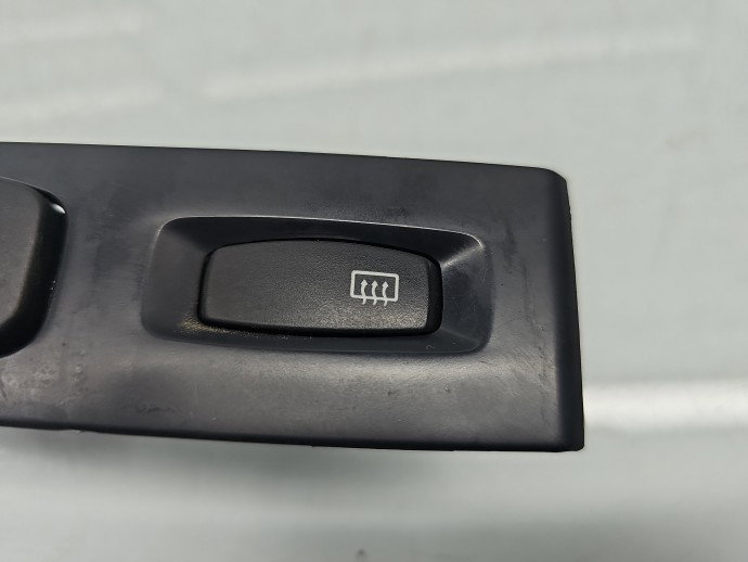 Butoane comenzi consola centrala Renault Symbol 2 [Fabr 2008-2012] OEM