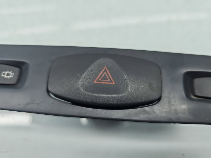 Butoane comenzi consola centrala Renault Symbol 2 [Fabr 2008-2012] OEM