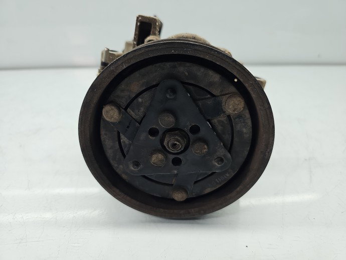 Compresor clima Renault Symbol 2 [Fabr 2008-2012] 8200716562 1.5 dCi K9KW7 62KW / 85CP