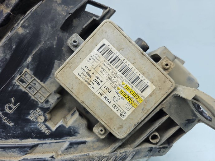 Far dreapta AUDI A6 (4F2, C6) [Fabr 2004-2010] Berlina Facelift 4F0941030
