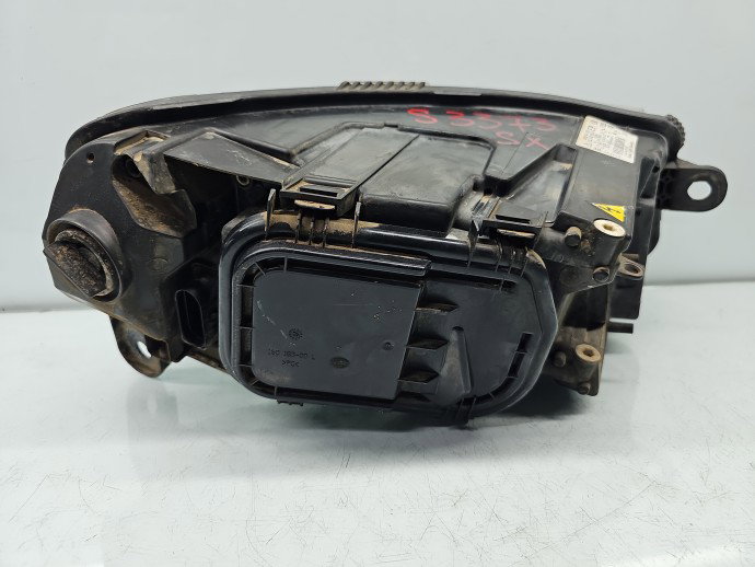Far stanga AUDI A6 (4F2, C6) [Fabr 2004-2010] Berlina Facelift 4F0941029