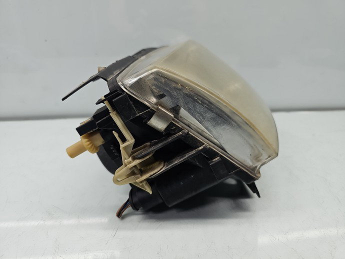 Far dreapta Volkswagen Polo (6N2) [Fabr 1995-2000] Coupe 20-5965B