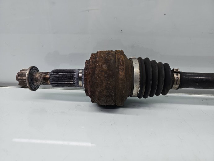 Planetara dreapta spate Volkswagen Touareg (7LA, 7L6) [Fabr 2003-2010] 7L0501201B 3.0 TDI BKS 165KW / 224CP