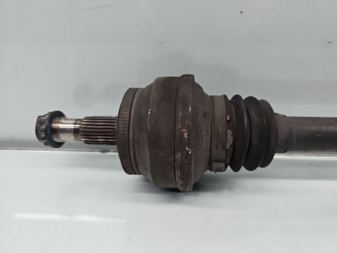 Planetara stanga spate Mercedes Clasa S (W221) [Fabr 2005-2013] A2203570191 3.0 CDI 642862 190KW / 258CP