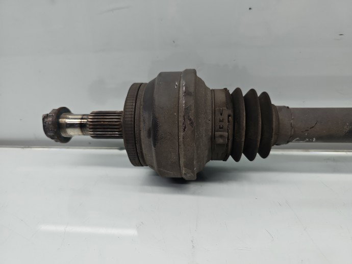 Planetara dreapta spate Mercedes Clasa S (W221) [Fabr 2005-2013] A2203570191 3.0 CDI 642862 190KW / 258CP