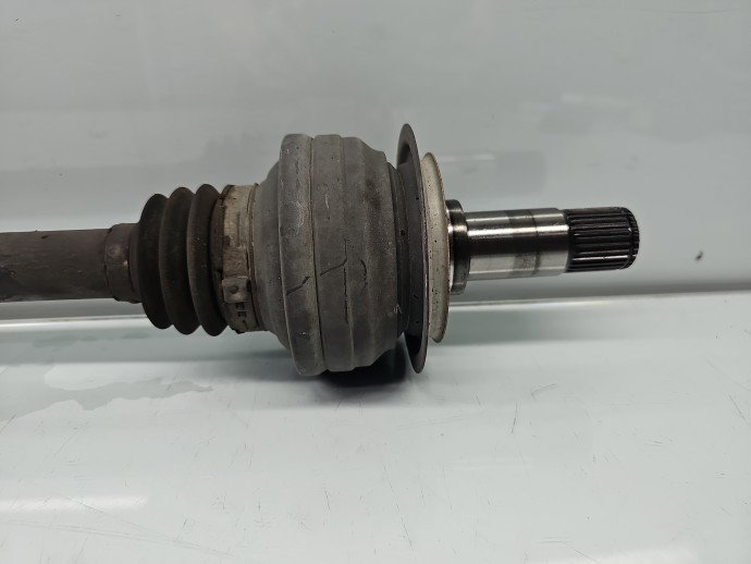 Planetara dreapta spate Mercedes Clasa S (W221) [Fabr 2005-2013] A2203570191 3.0 CDI 642862 190KW / 258CP