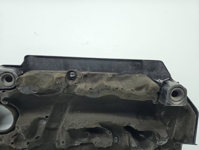 Capac motor AUDI A3 (8V1) [Fabr 2012-2017] 04L103925 1.6 TDI CLHA 77KW / 105CP