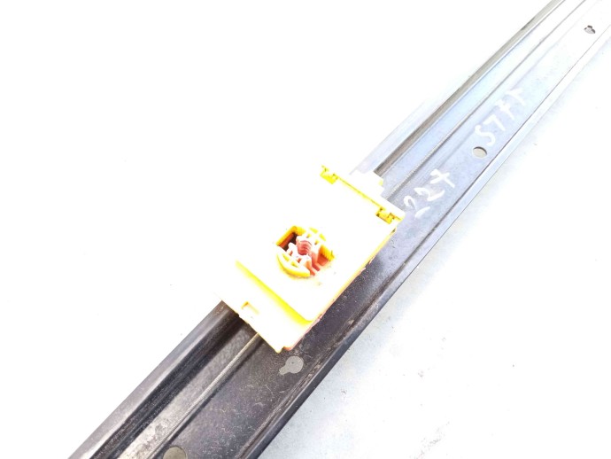 Macara geam stanga fata OEM Audi A6 (4F2, C6) [Fabr 2004-2010] 2.0 BRE