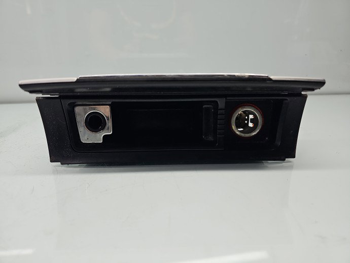 Scrumiera Volkswagen Passat B6 (3C2) [Fabr 2005-2010] 3C0863284A