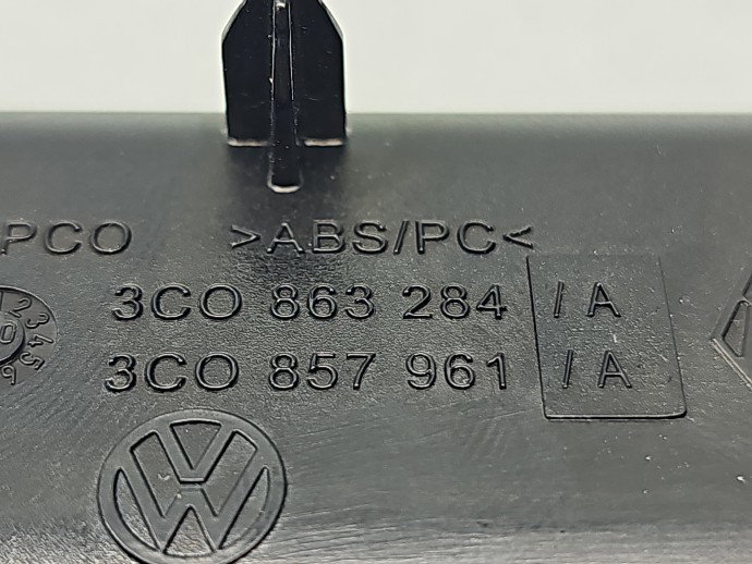 Scrumiera Volkswagen Passat B6 (3C2) [Fabr 2005-2010] 3C0863284A