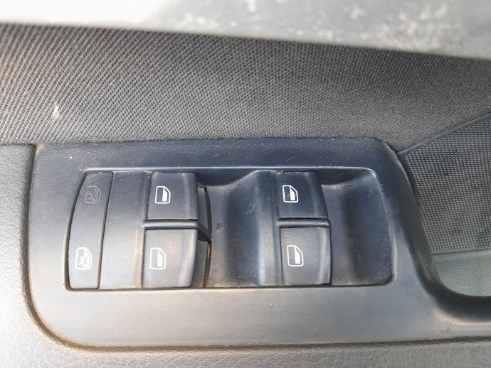 Butoane comanda geamuri sofer AUDI A6 (4F2, C6) [Fabr 2004-2010]