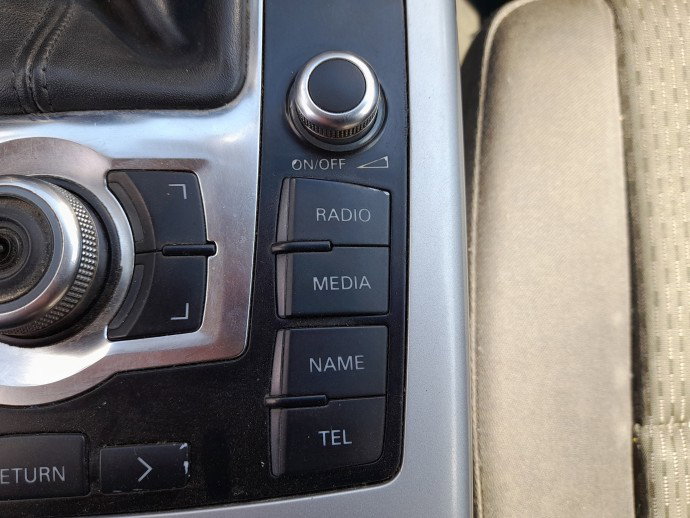 Butoane comenzi consola centrala AUDI A6 (4F2, C6) [Fabr 2004-2010]