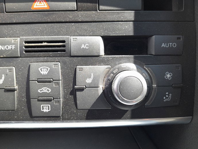 Panou comanda clima AUDI A6 (4F2, C6) [Fabr 2004-2010]