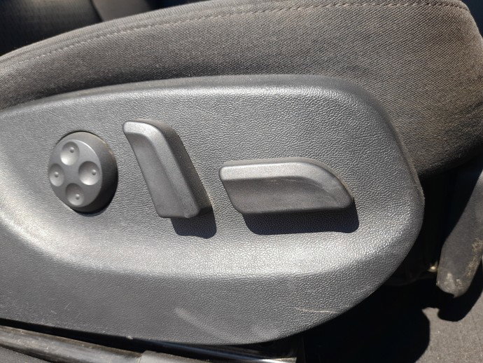 Butoane comenzi scaune AUDI A6 (4F2, C6) [Fabr 2004-2010]