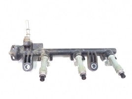 Rampa injectoare 23814-0Q010-A Toyota Yaris (P9) [Fabr 2005-2011] 1.0