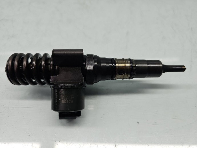 Injector AUDI A6 (4F2, C6) [Fabr 2004-2010] 03G130073G 2.0 CRD BKD 103KW / 140CP