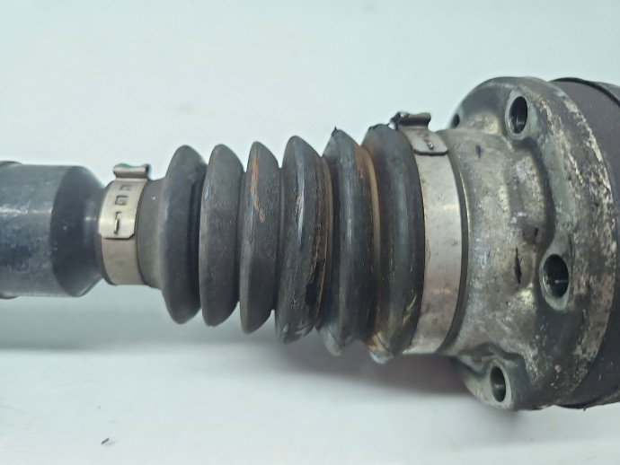 Planetara dreapta fata Volkswagen Touran (1T3) [Fabr 2010-2015] OEM 2.0 TDI CFHC 103KW / 140CP