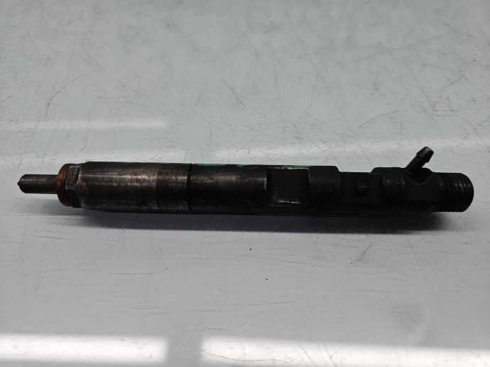 Injector Renault Megane 2 [Fabr 2002-2008] 8200815416 1.5 dCi K9KW7 62KW / 85CP