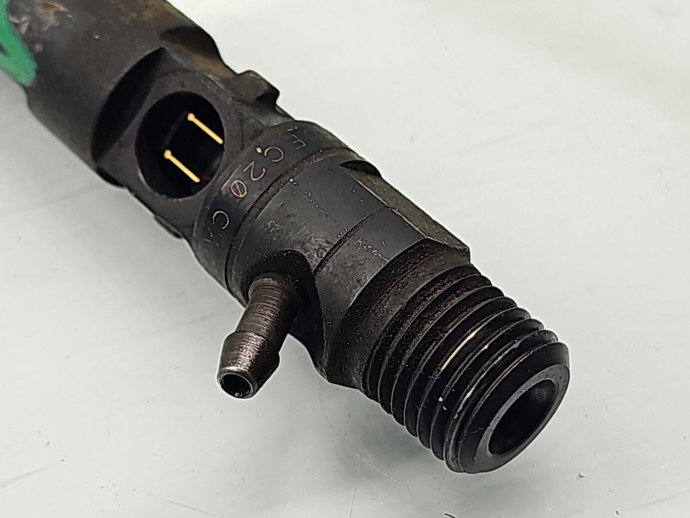 Injector Renault Megane 2 [Fabr 2002-2008] 8200815416 1.5 dCi K9KW7 62KW / 85CP