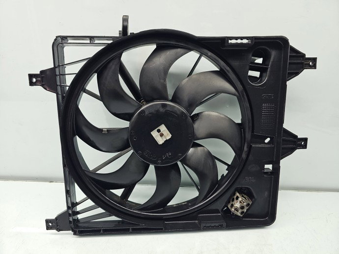Electroventilator Renault Clio 2 [Fabr 1998-2004] 8200685725 1.5 dCi K9KW7 62KW / 85CP