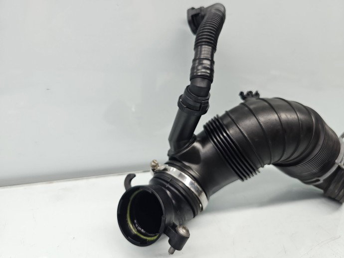 Tub admisie aer Volkswagen Passat CC (357) [Fabr 2008-2012] 3C0129654 2.0 TDI CBB 125KW / 170CP