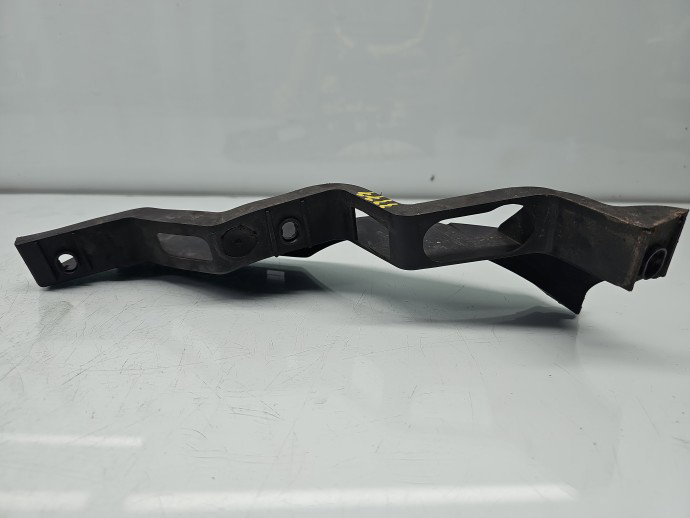 Suport bara stanga fata Volkswagen Passat B6 (3C2) [Fabr 2005-2010] Berlina  3C0807889A