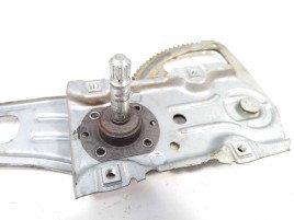 Macara geam dreapta spate OEM Toyota Yaris (P9) [Fabr 2005-2011] 1.0