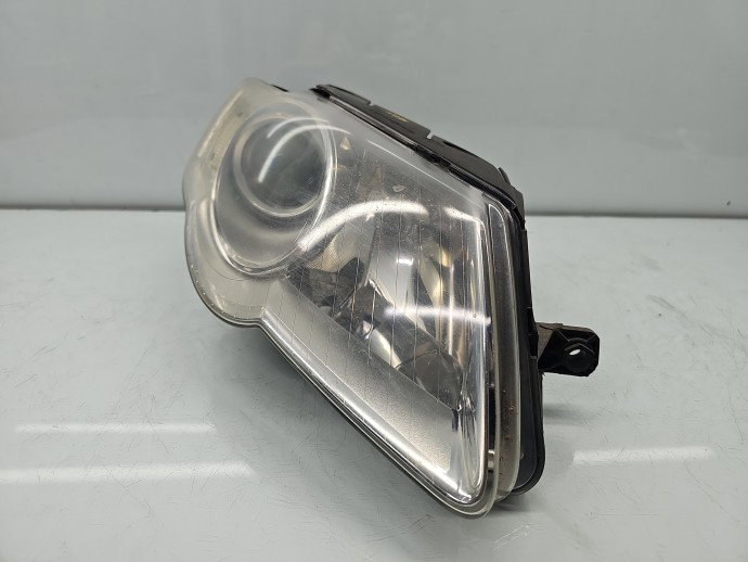 Far dreapta Volkswagen Passat B6 (3C2) [Fabr 2005-2010] Berlina  3C0941006AB