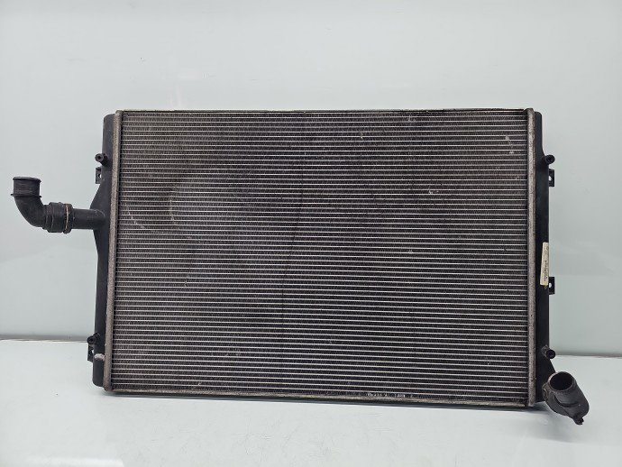 Radiator apa Volkswagen Passat B6 (3C2) [Fabr 2005-2010] 3C0121253AL 2.0 TDI 100 KW / 136 CP