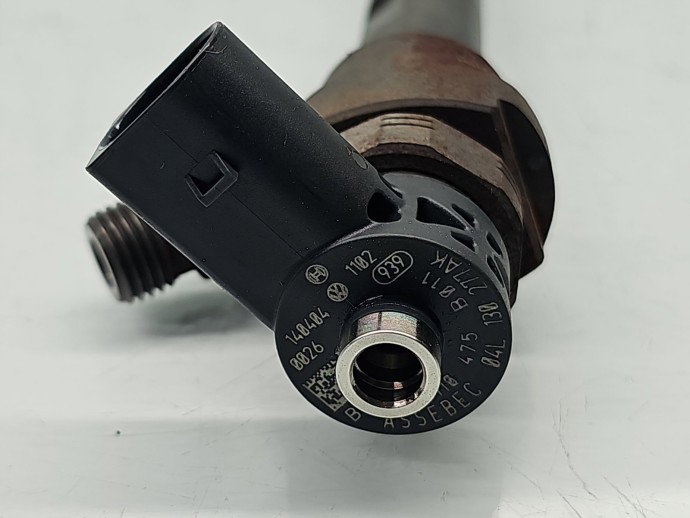 Injector Seat Leon (5F1) [Fabr 2012-2018] 04L130277AK 2.0 TDI CRBC 110KW / 150CP