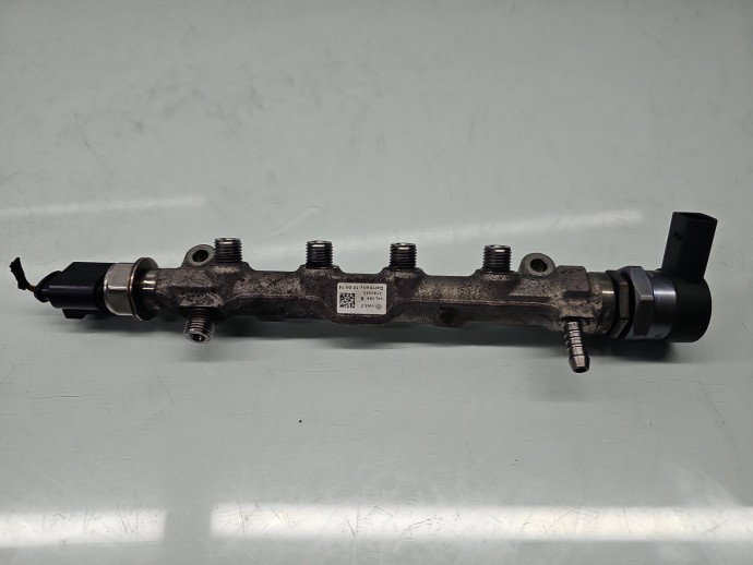 Rampa injectoare Skoda Octavia 3 (5E3) [Fabr 2012-2020] 04L089B 2.0 TDI CRBC 110KW / 150CP