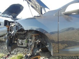 Aripa stanga fata Renault Megane 3 Coupe 1.6 benz K4M TEB66 2010-2015