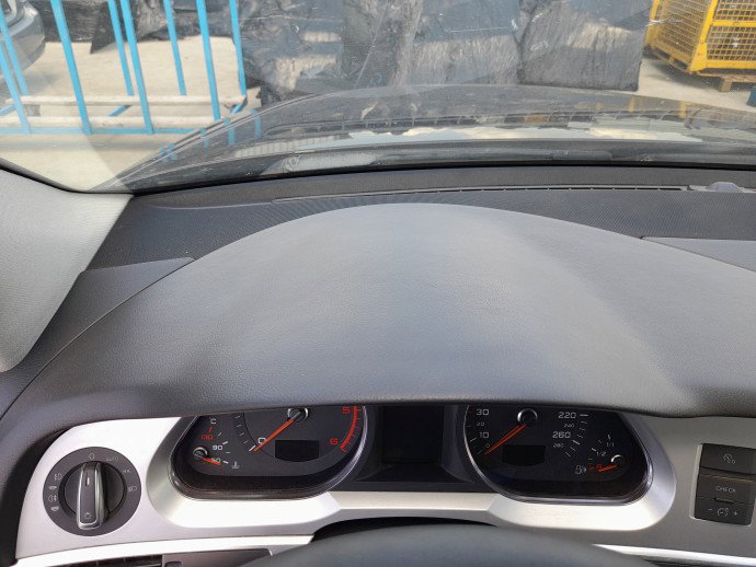 Plansa bord AUDI A6 (4F2, C6) [Fabr 2004-2010]