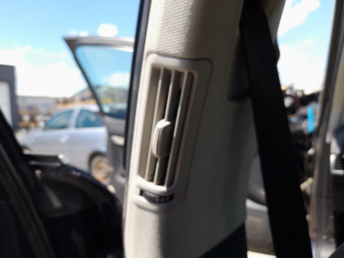 Grila aerisire spate stanga AUDI A6 (4F2, C6) [Fabr 2004-2010]