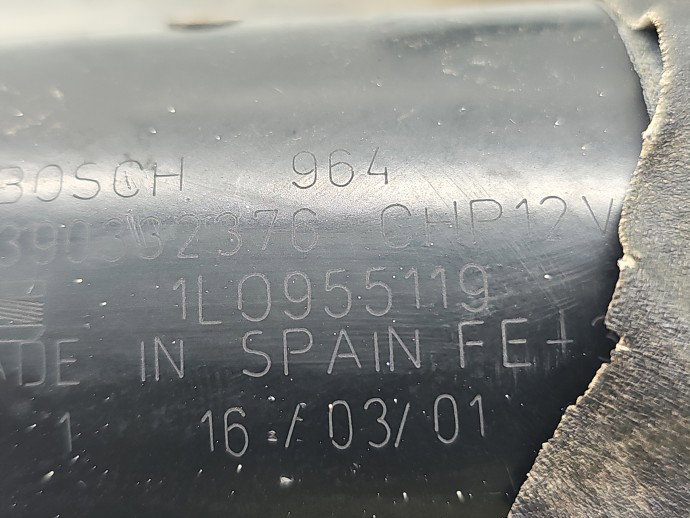 Angrenaj stergator Seat Ibiza 2 (6K1) [Fabr 1993-2002] 1L0955119