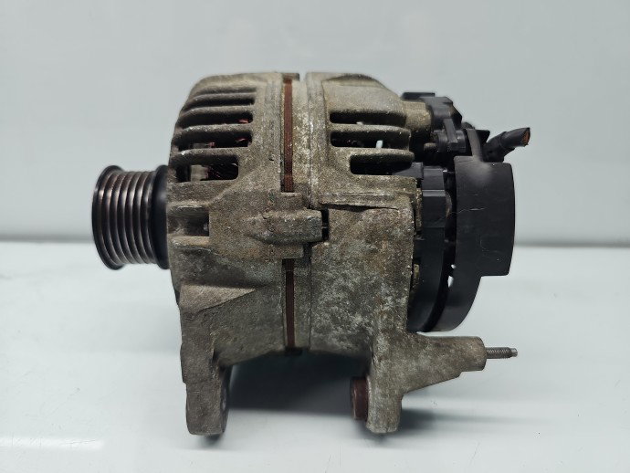 Alternator Seat Ibiza 2 (6K1) [Fabr 1993-2002] 037903025M 1.4 Benz AUD 44KW / 60CP