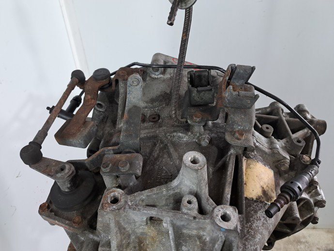 Cutie viteze manuala 6 trepte JEEP Patriot [Fabr 2007-2011] 2.0 CRD BKD OEM 103KW / 140CP