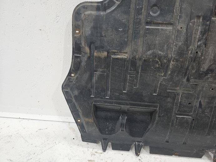 Scut motor Volkswagen Passat B7 (362) [Fabr 2010-2014] Sedan 3C0825237H