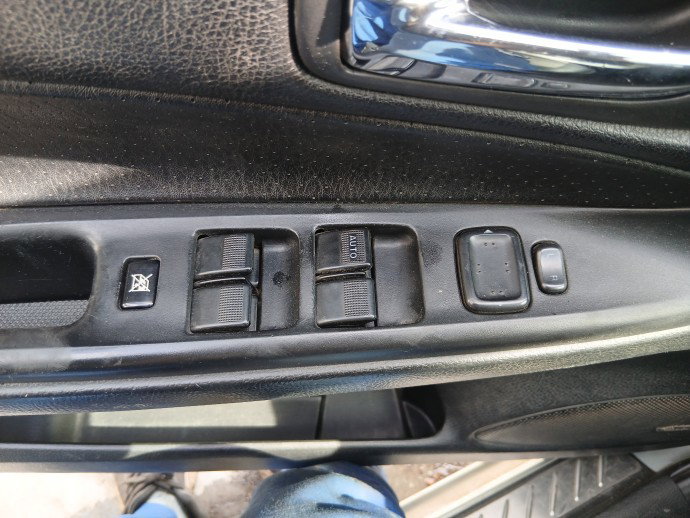 Butoane comanda geamuri sofer Mazda 6 Hatchback (GG) [Fabr 2002-2008] OEM