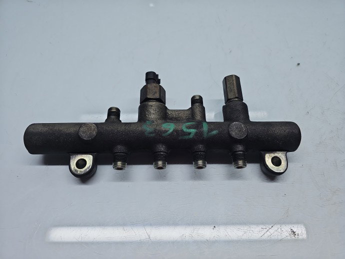Rampa injectoare Mazda 6 Hatchback (GG) [Fabr 2002-2008] OEM 2.0 RF 100KW / 136CP