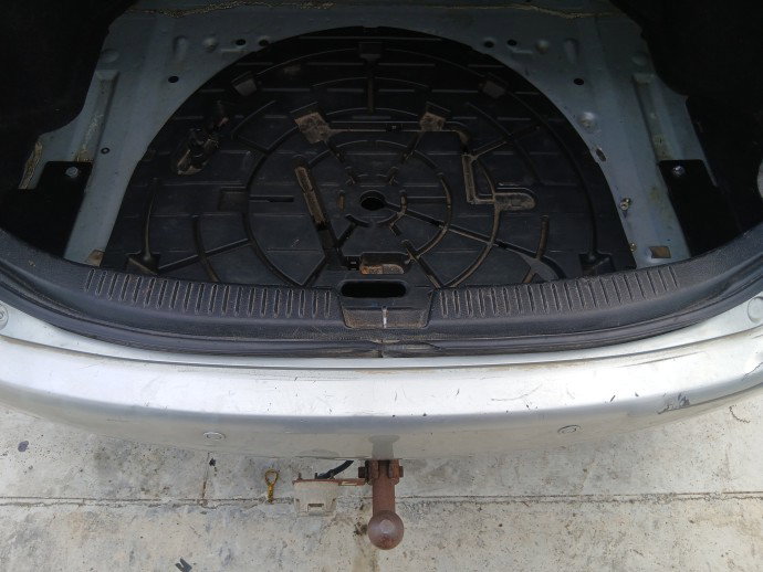 Cheder haion Mazda 6 Hatchback (GG) [Fabr 2002-2008] OEM