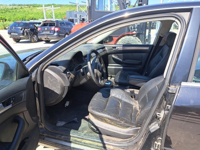 Cheder usa stanga fata AUDI A6 (4B2, C5) [Fabr 1997-2005] Sedan OEM