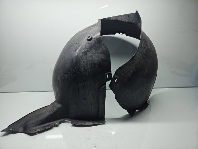 Carenaj roata dreapta fata Volkswagen Touran (1T3) [Fabr 2010-2015] 1T0805974E