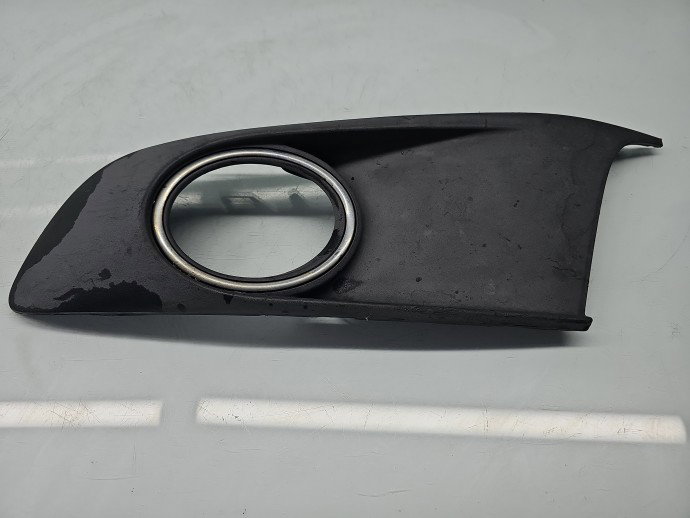 Grila proiector stanga Volkswagen Touran (1T3) [Fabr 2010-2015] Facelift 1T0853665P