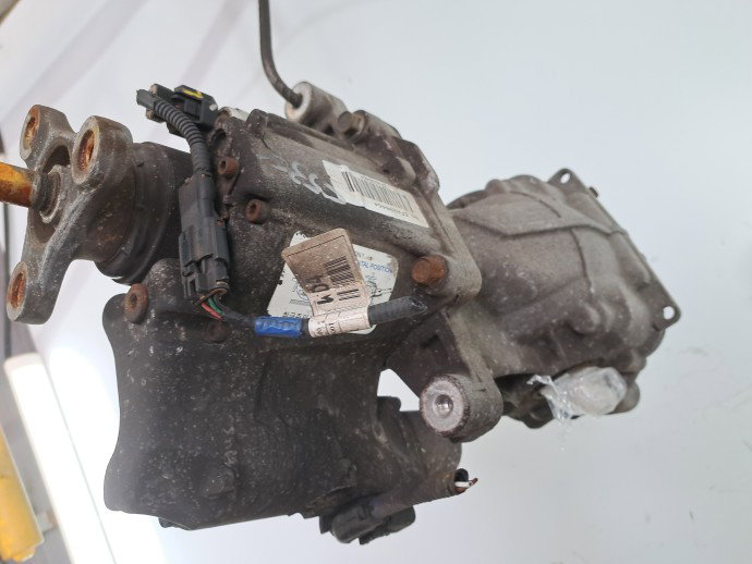 Grup diferential spate KIA Sportage III [Fabr 2010-2016] EFA290464 2.0 CRDI D4HA 100KW / 136CP
