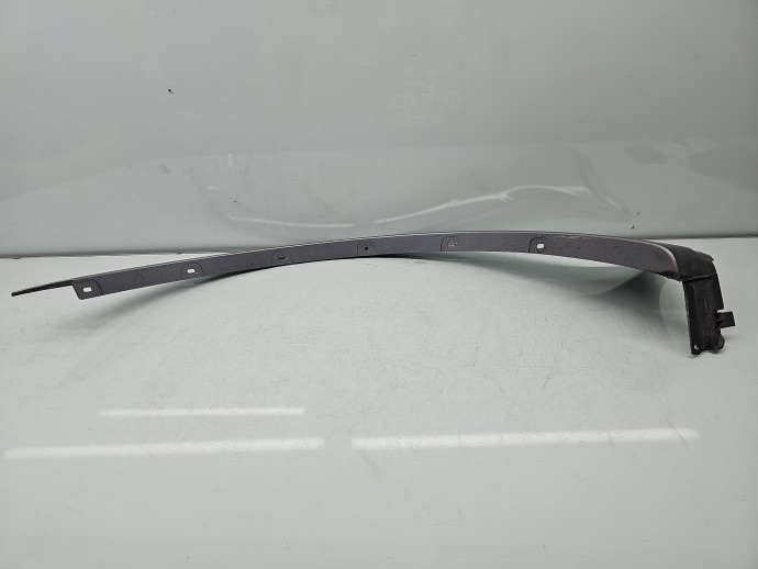 Ornament aripa stanga fata Bmw X3 (E83) [Fabr 2003-2009] 7142100100125