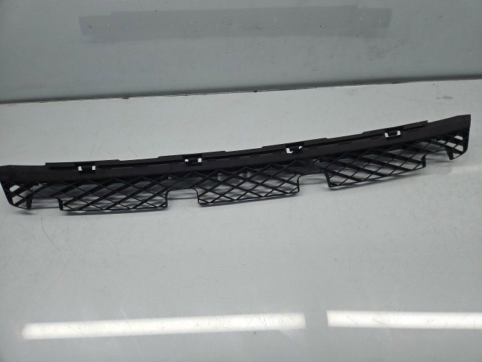 Suport central bara spate Volkswagen Passat B7 (362) [Fabr 2010-2014] Sedan 3AE807863