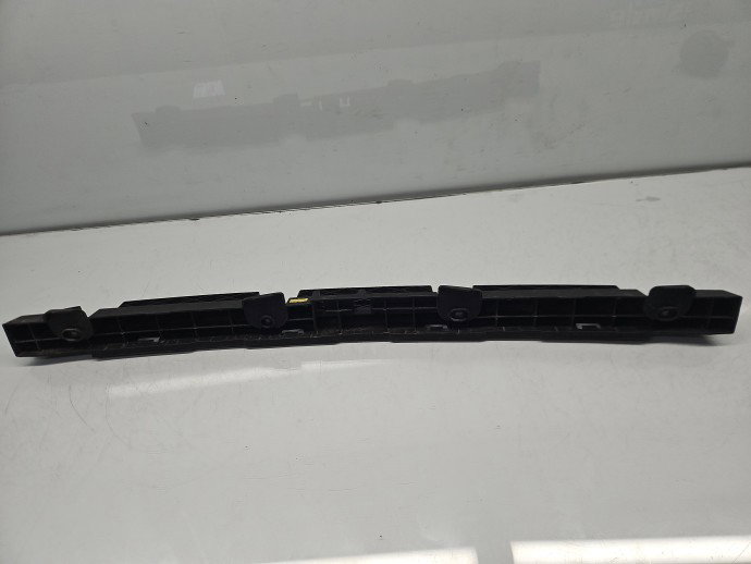 Suport central bara spate Volkswagen Passat B7 (362) [Fabr 2010-2014] Sedan 3AE807863