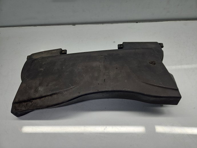 Difuzor captare aer Bmw 1 (E88) [Fabr 2008-2013] Cabrio Pachet M 7799371